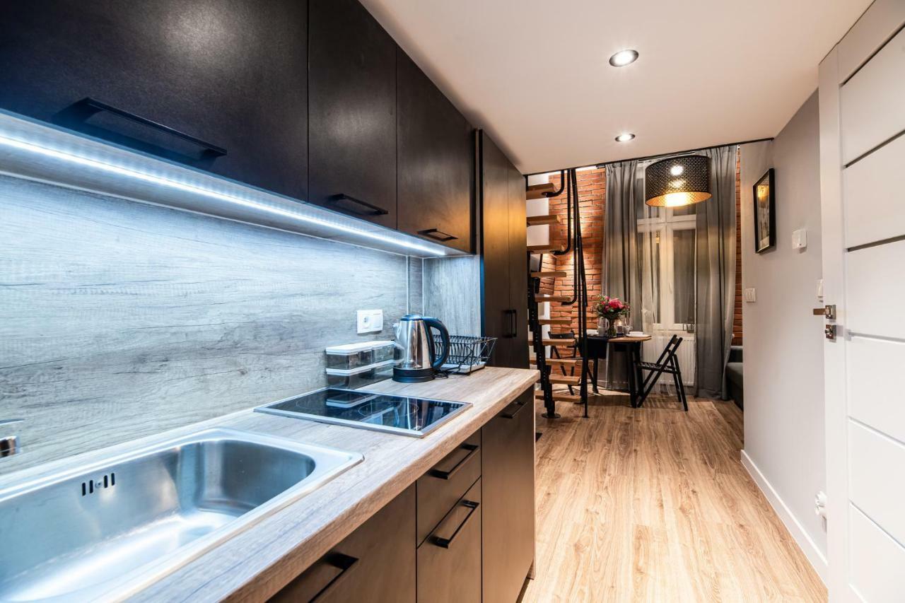Lubomirskiego 23 Residence - Great Location, 10 Min To Main Square By Foot, Right Next To Main Rail And Bus Station Cracóvia Exterior foto