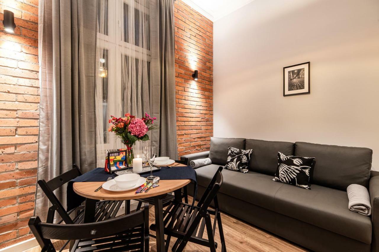 Lubomirskiego 23 Residence - Great Location, 10 Min To Main Square By Foot, Right Next To Main Rail And Bus Station Cracóvia Exterior foto