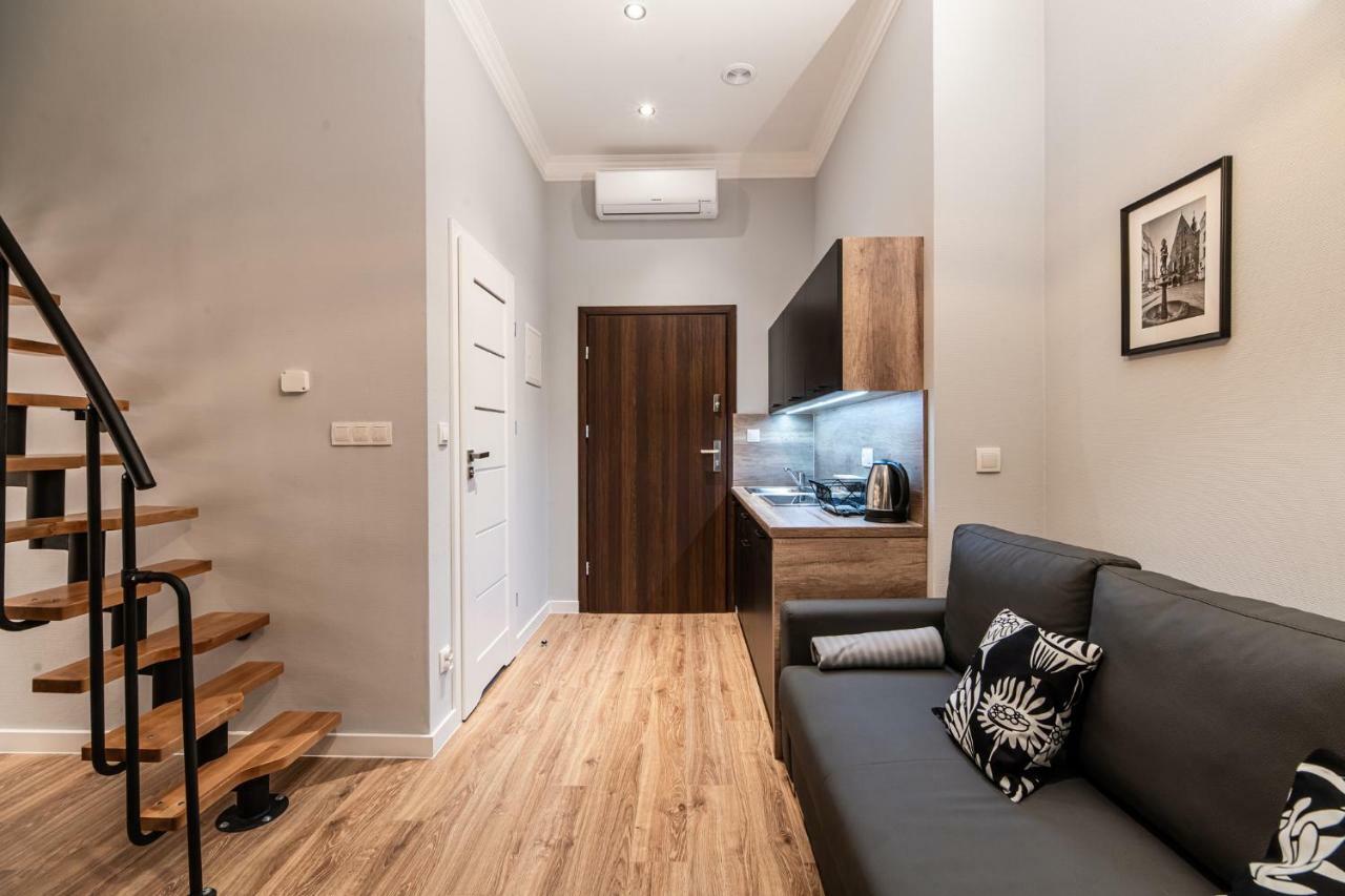 Lubomirskiego 23 Residence - Great Location, 10 Min To Main Square By Foot, Right Next To Main Rail And Bus Station Cracóvia Exterior foto
