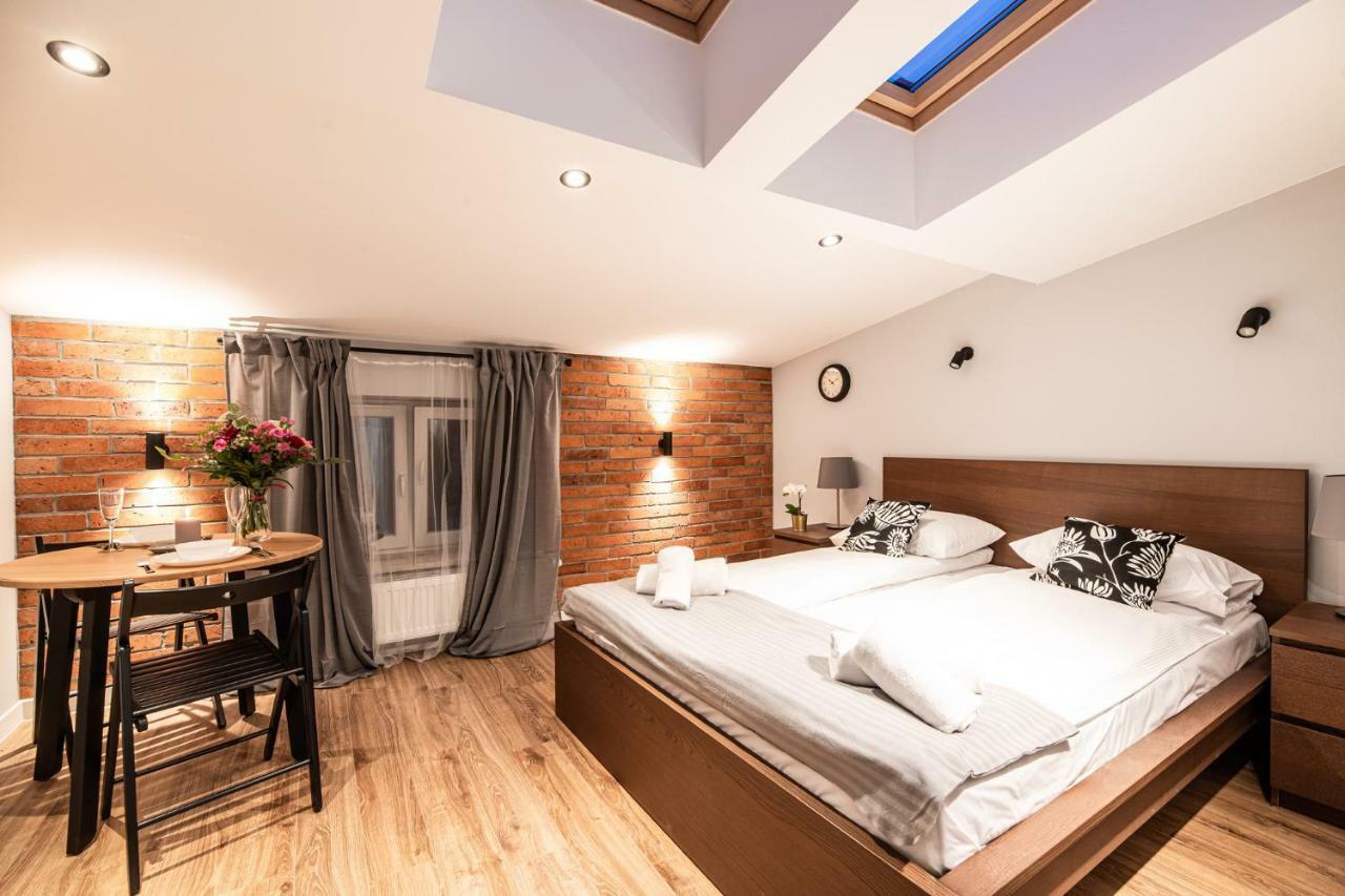 Lubomirskiego 23 Residence - Great Location, 10 Min To Main Square By Foot, Right Next To Main Rail And Bus Station Cracóvia Exterior foto