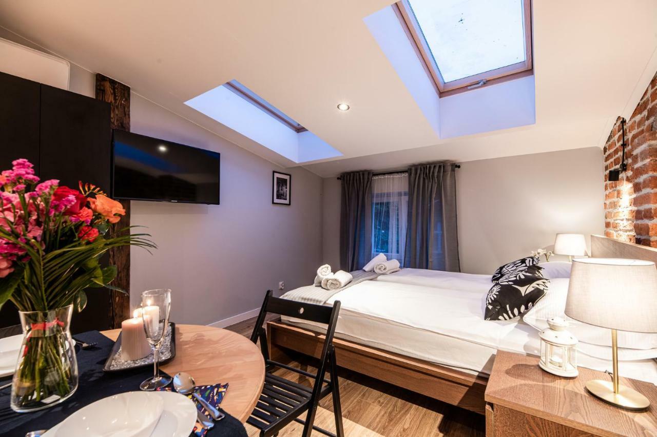 Lubomirskiego 23 Residence - Great Location, 10 Min To Main Square By Foot, Right Next To Main Rail And Bus Station Cracóvia Exterior foto