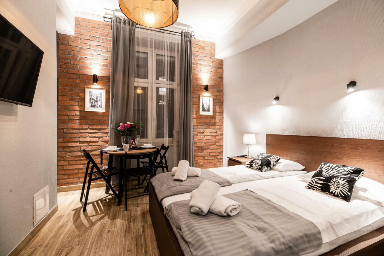 Lubomirskiego 23 Residence - Great Location, 10 Min To Main Square By Foot, Right Next To Main Rail And Bus Station Cracóvia Exterior foto