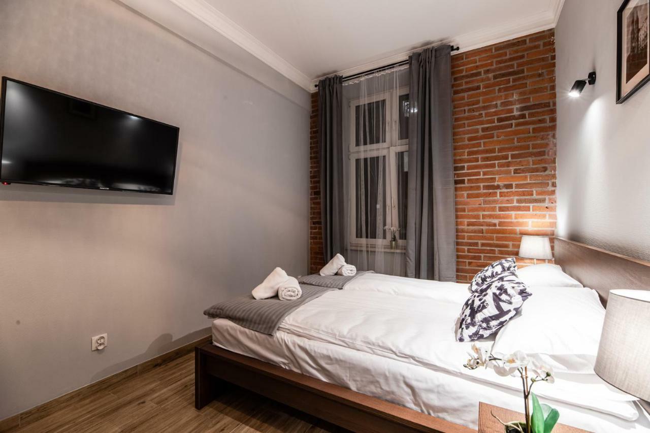 Lubomirskiego 23 Residence - Great Location, 10 Min To Main Square By Foot, Right Next To Main Rail And Bus Station Cracóvia Exterior foto