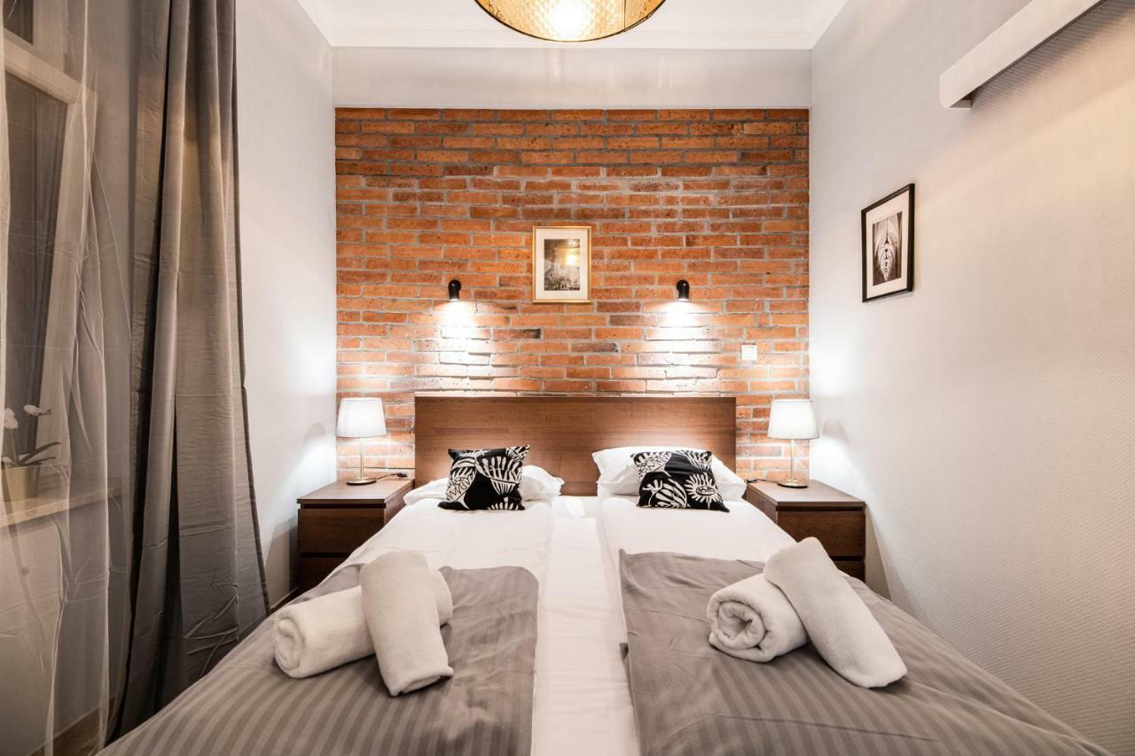 Lubomirskiego 23 Residence - Great Location, 10 Min To Main Square By Foot, Right Next To Main Rail And Bus Station Cracóvia Exterior foto